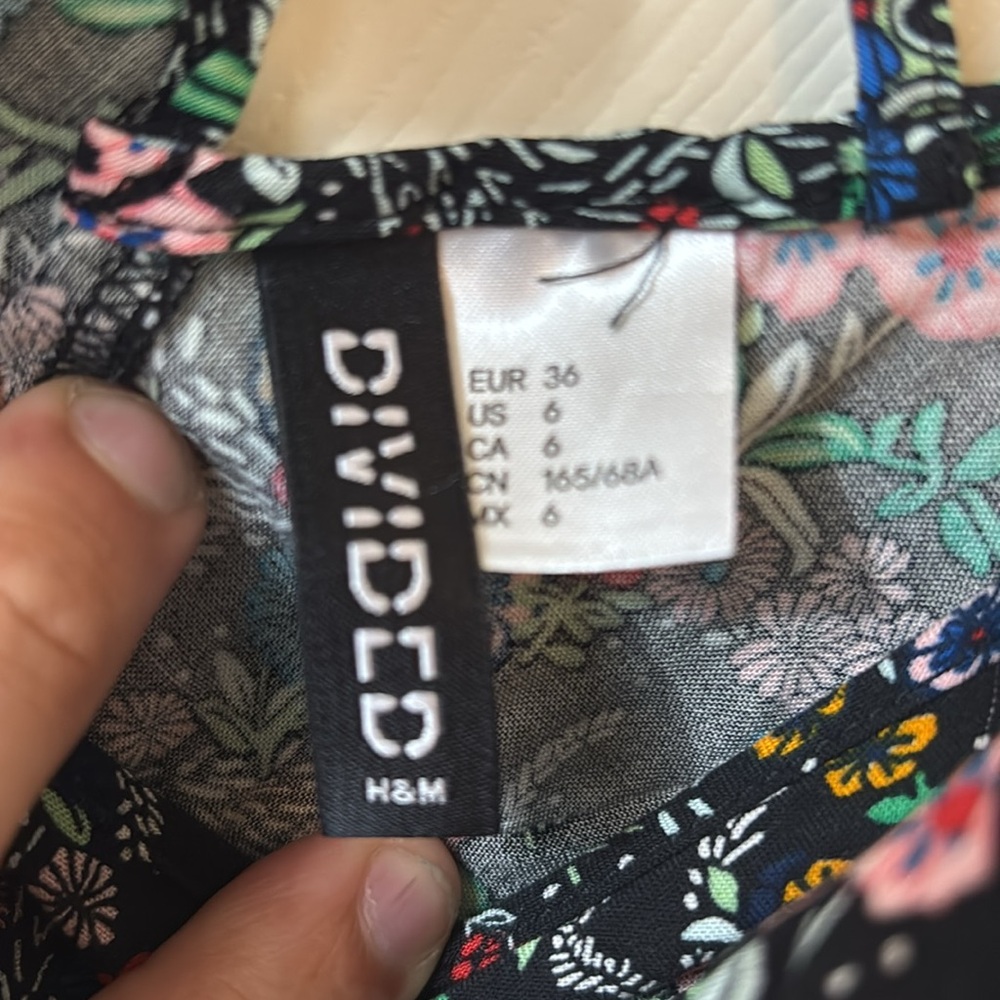 H&M Divided Black Floral romper 6 - Picture 2 of 5